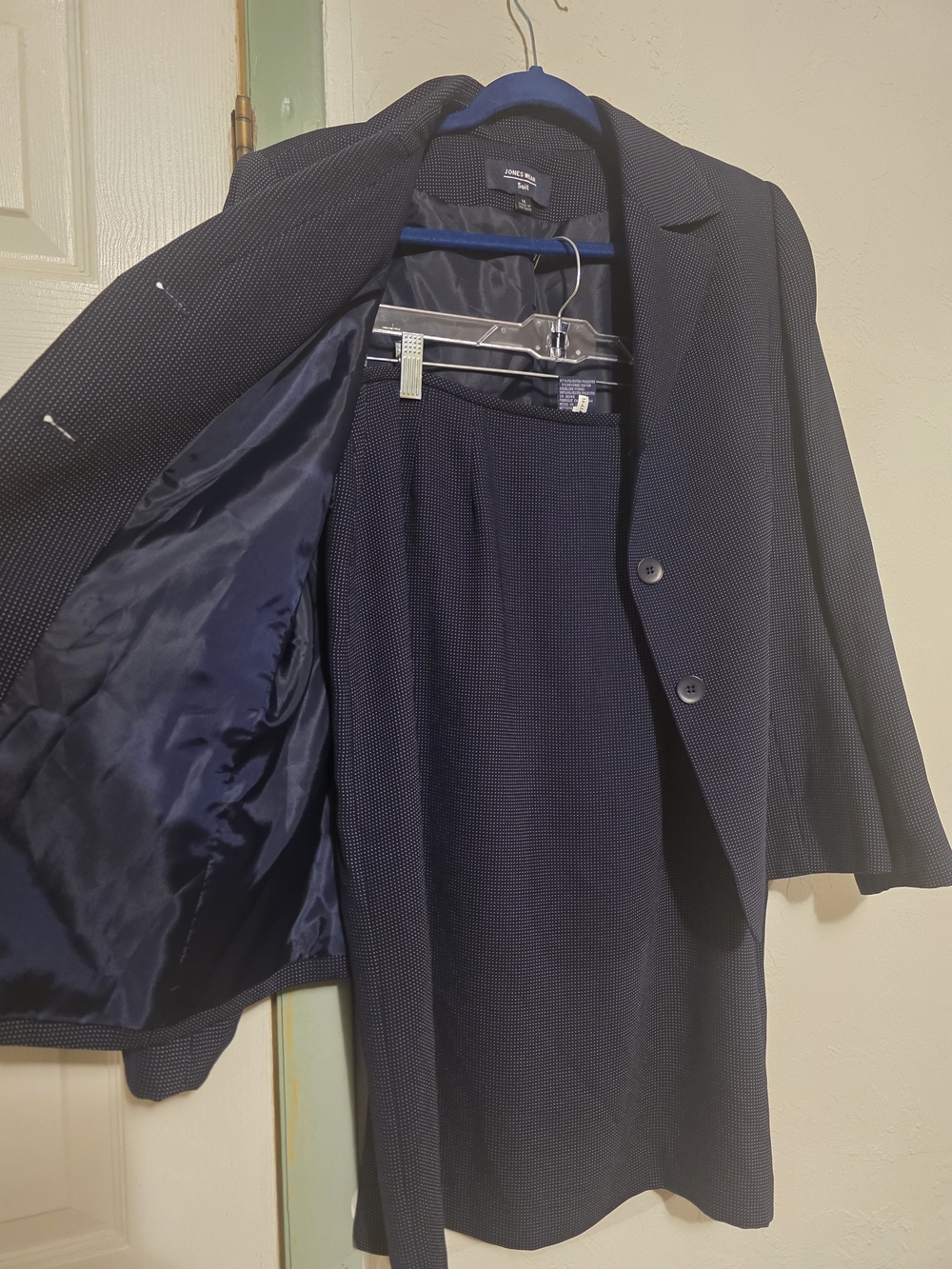 Jones Wear Navy Blue Two-Piece Skirt Suit